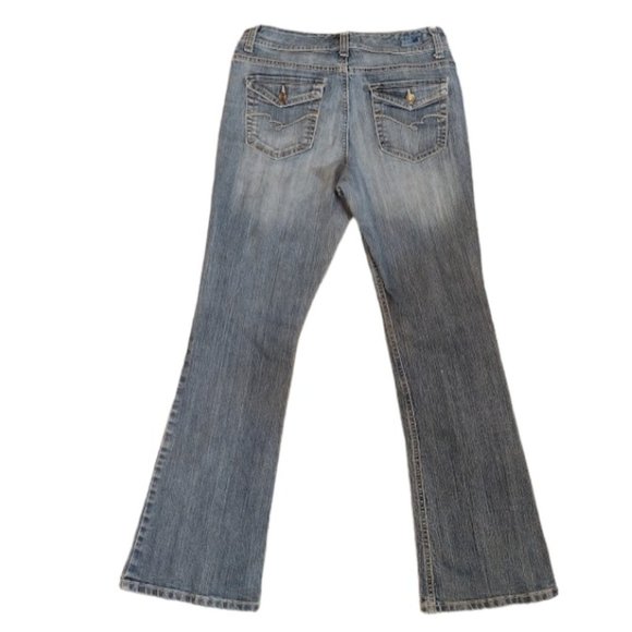 Bandolino Blu Jeans Arianna Bootcut Women's Comfy Casual Retro Denim Size 12 - Picture 2 of 14